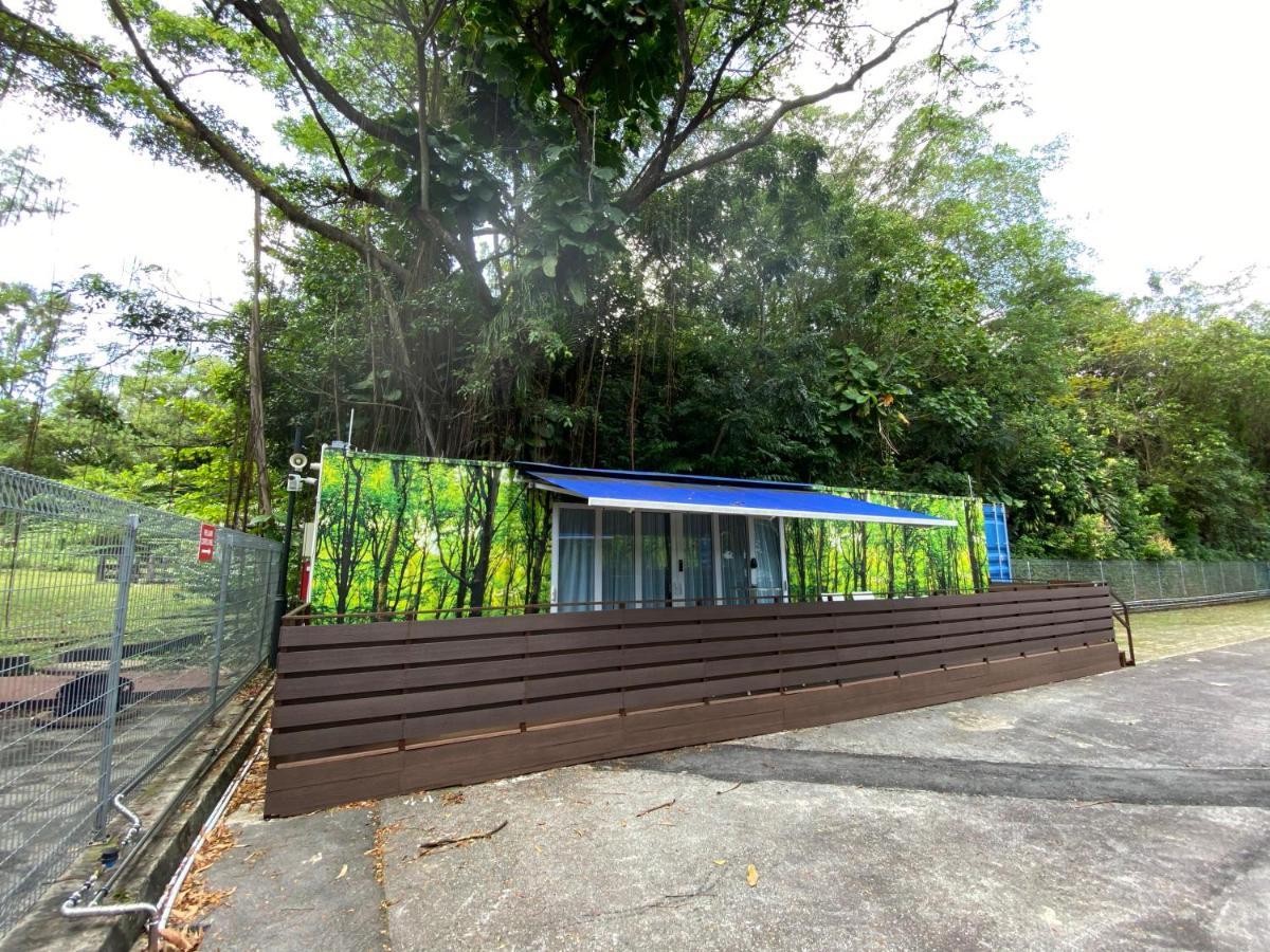 Shipping Container Hotel At Haw Par Villa Googlemap Address 27 Zehnder Road Taxi And Cars Can Only Enter Via Zehnder Road Singapore Exterior photo